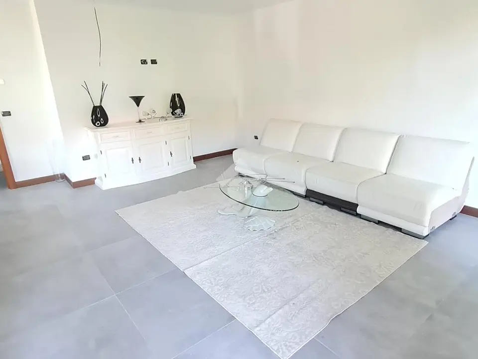Quadrilocale in vendita a Bagnatica