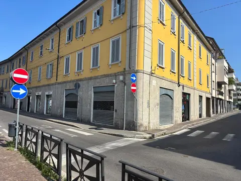 Appartamento in Via 1 Maggio 5, Muggiò (MB)