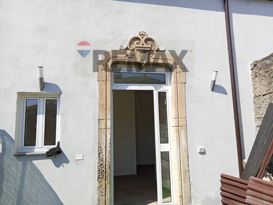 Commerciale Altro in Affitto a Catania
