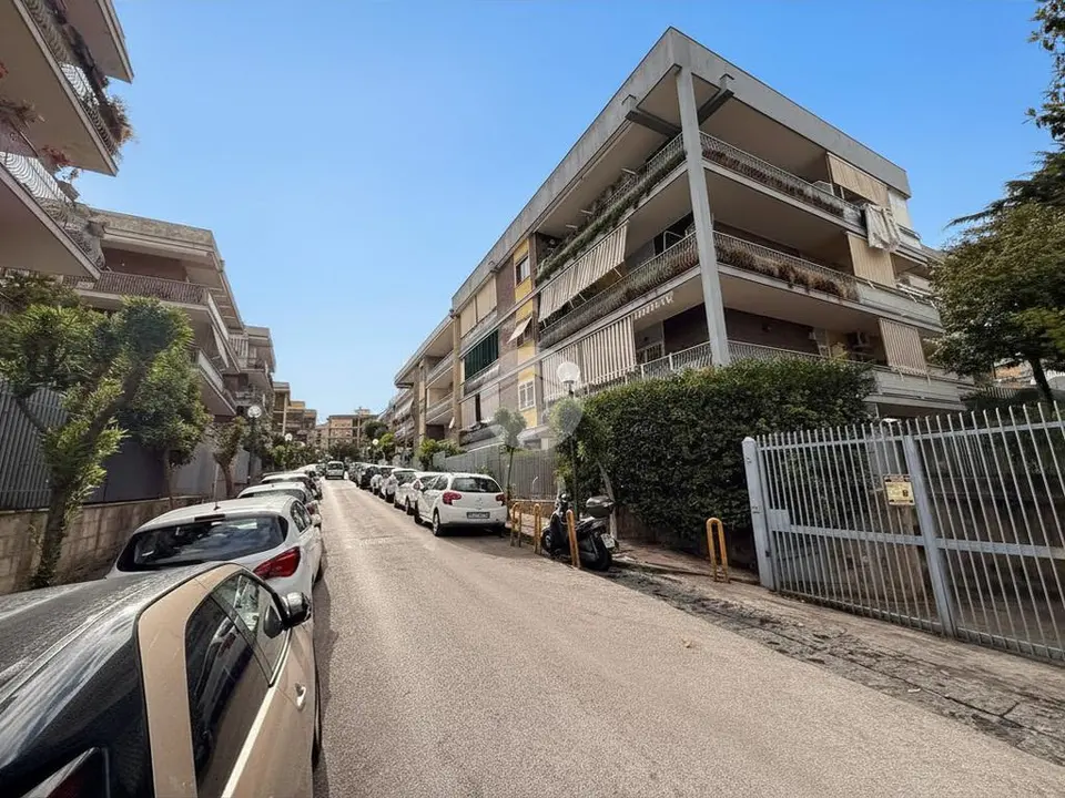 Trilocale in vendita a Napoli