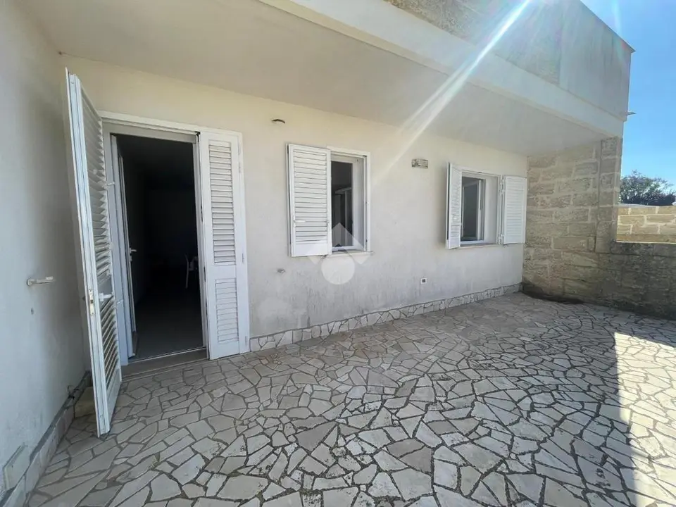 Bifamiliare in vendita a Taviano