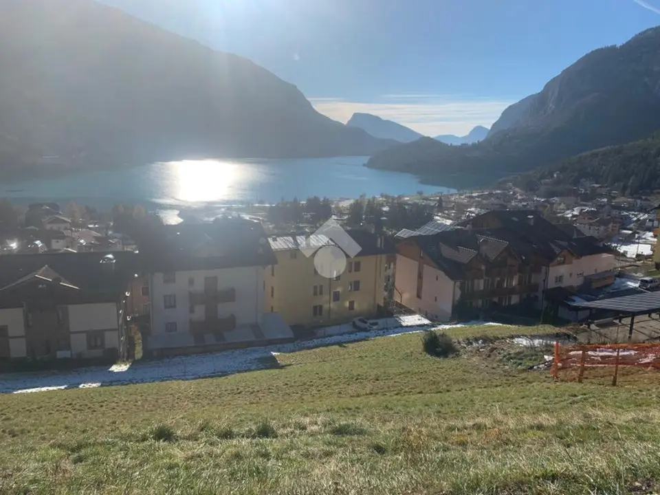 Ter. residenziale in vendita a Molveno
