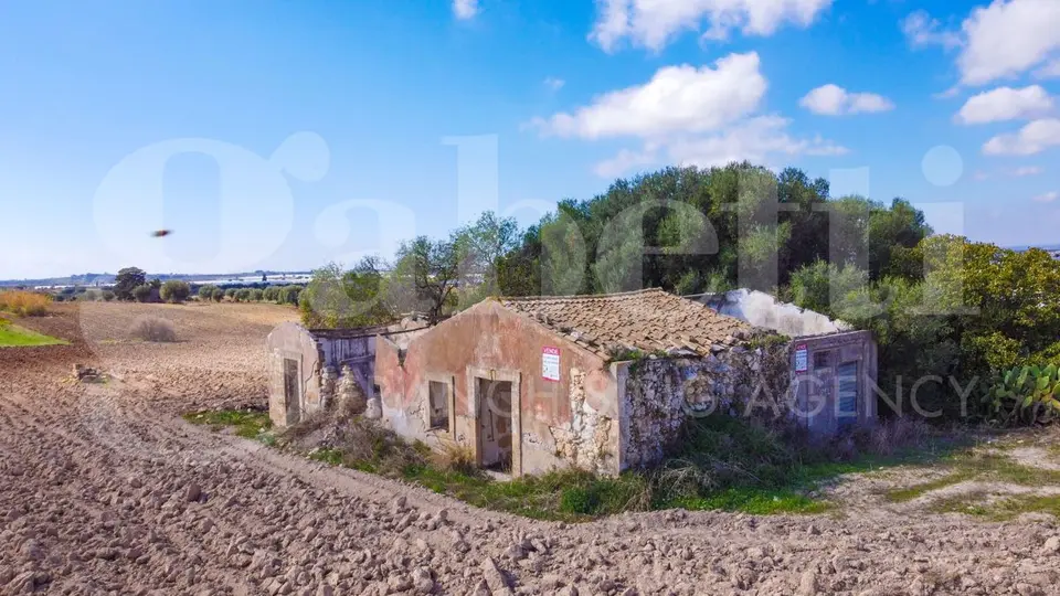 Casa Indipendente in c.da Burgio ., Noto (SR)