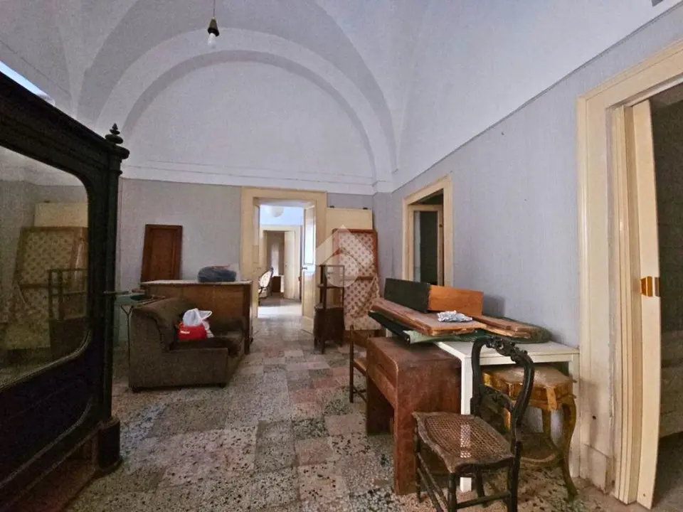 5 locali in vendita a Nardò