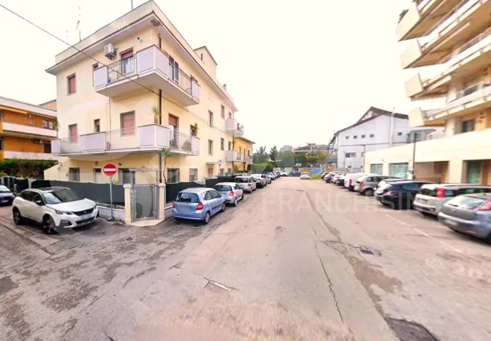 Appartamento in VIA SAVONAROLA 25, Pescara (PE)