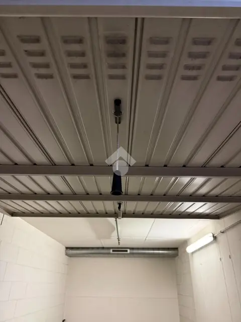 Box / posti auto in affitto a Milano