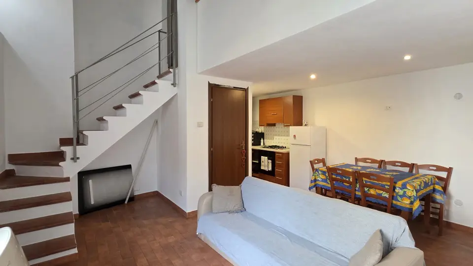 Casa Indipendente in Via Belvedere 9, Basicò (ME)