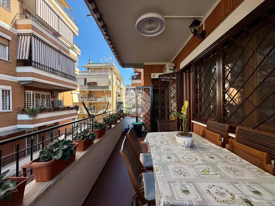 Trilocale in vendita a Roma