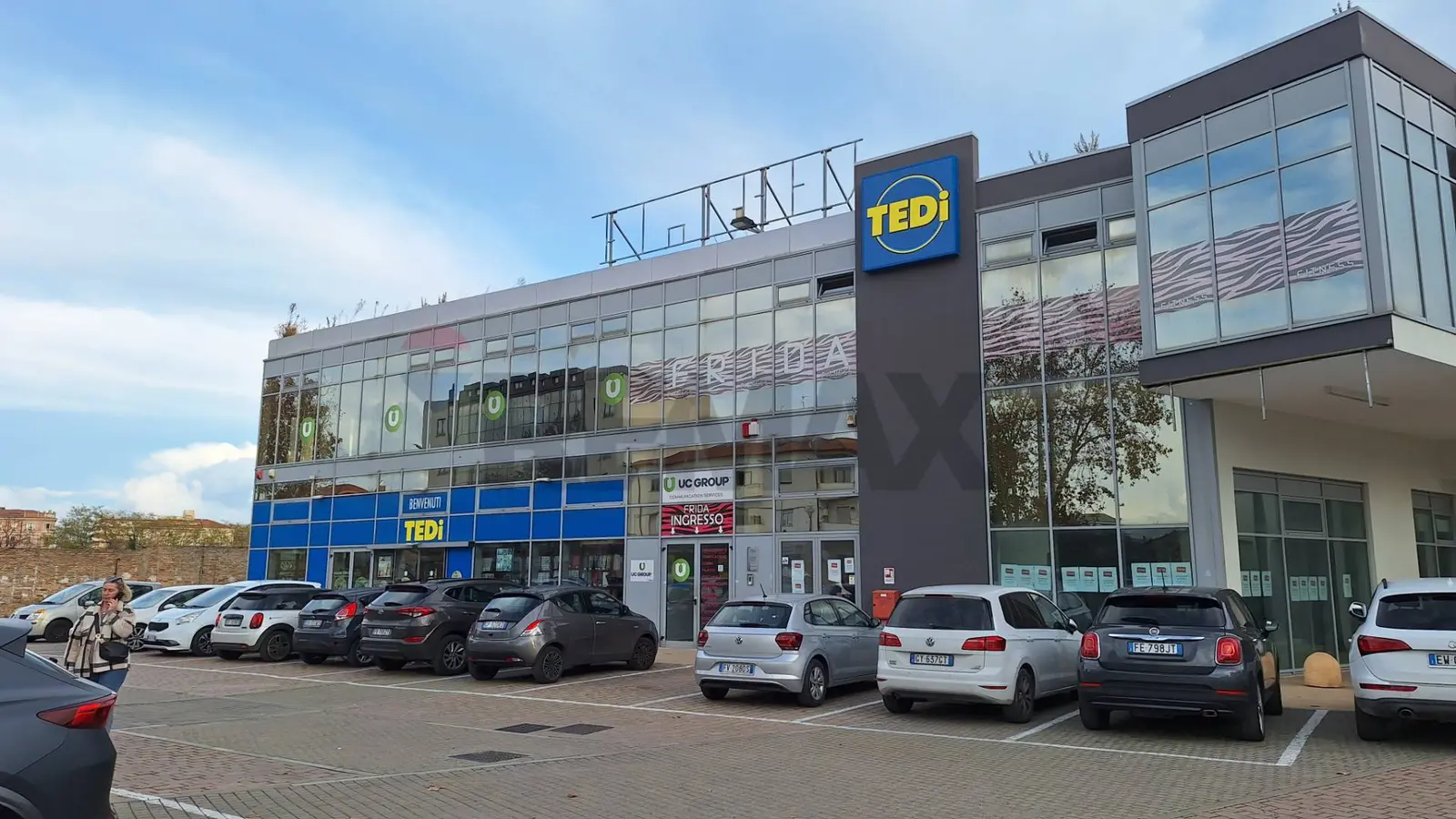 Locale Commerciale in Affitto a Pescara