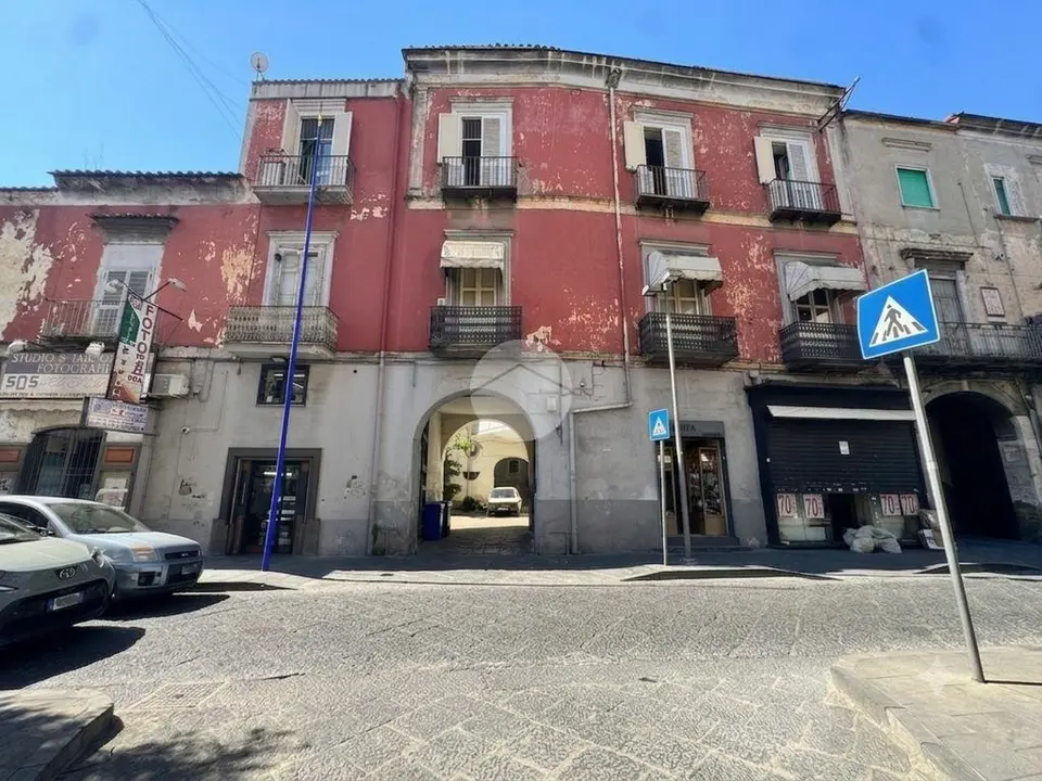 Palazzina in vendita a Giugliano In Campania