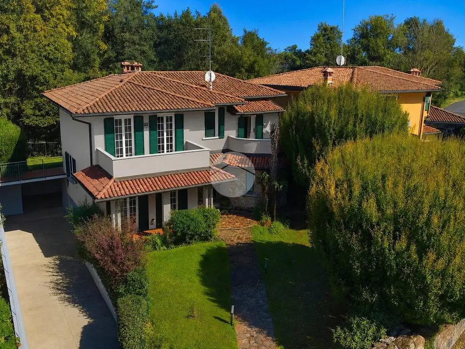 Villa singola in vendita a Collebeato