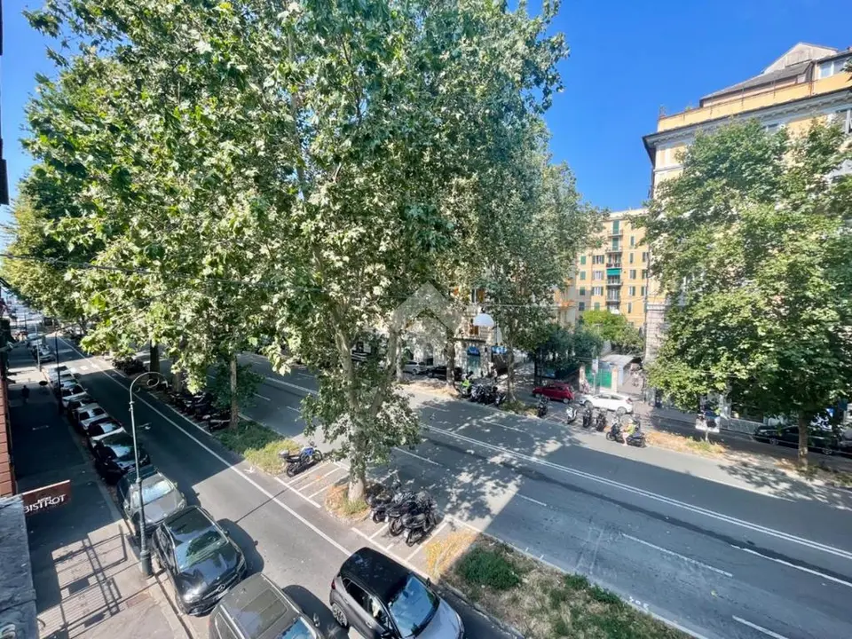 Quadrilocale in vendita a Genova
