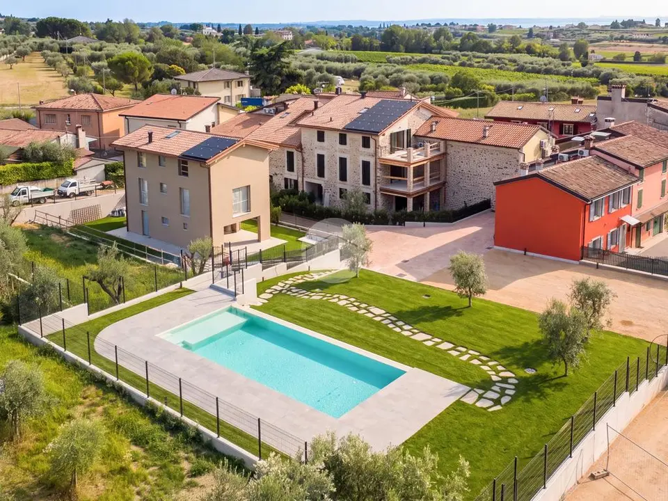 Trilocale in vendita a Bardolino