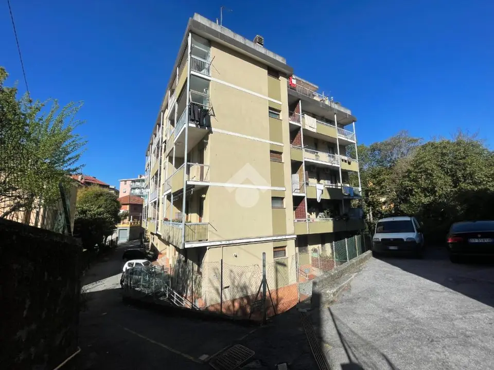 5 locali in vendita a Sant'Olcese