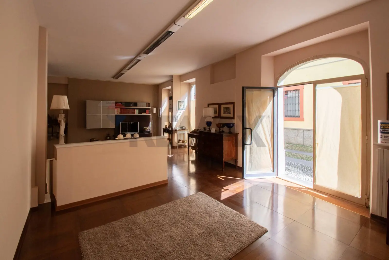 Locale Commerciale in Affitto a Iseo