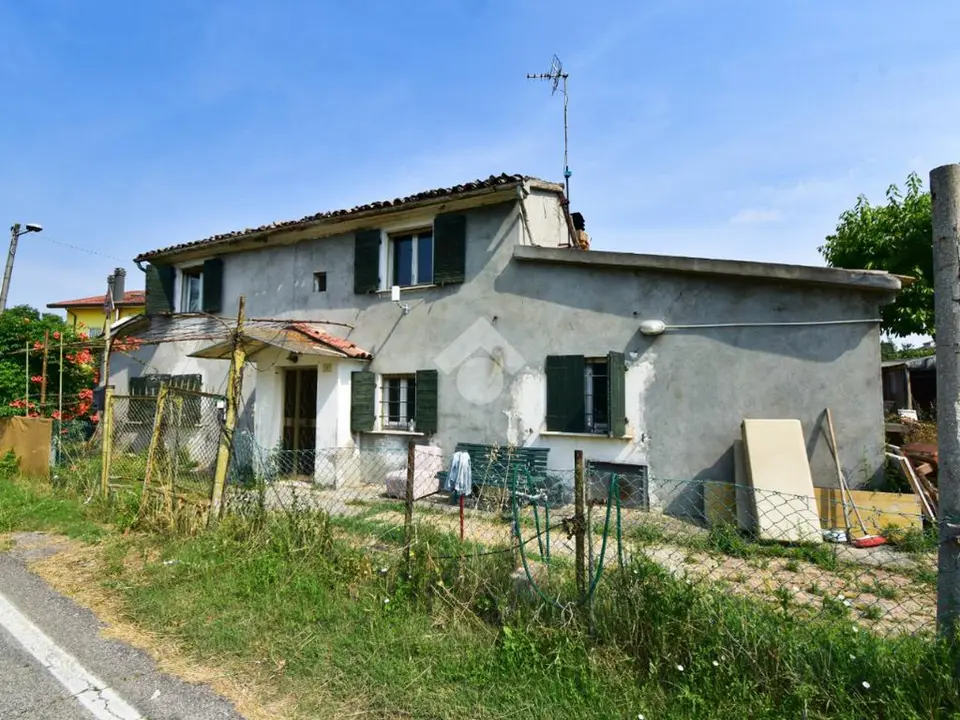 Rustico in vendita a Rimini