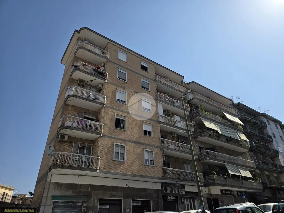 Quadrilocale in vendita a Napoli