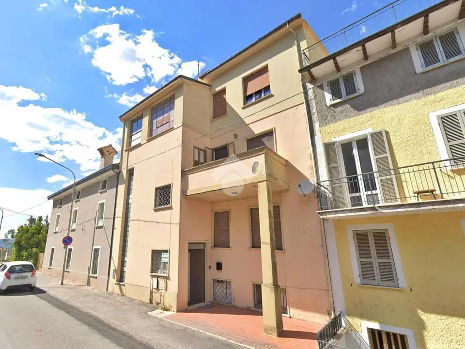 Casa semindipendente in vendita a Gualdo Tadino