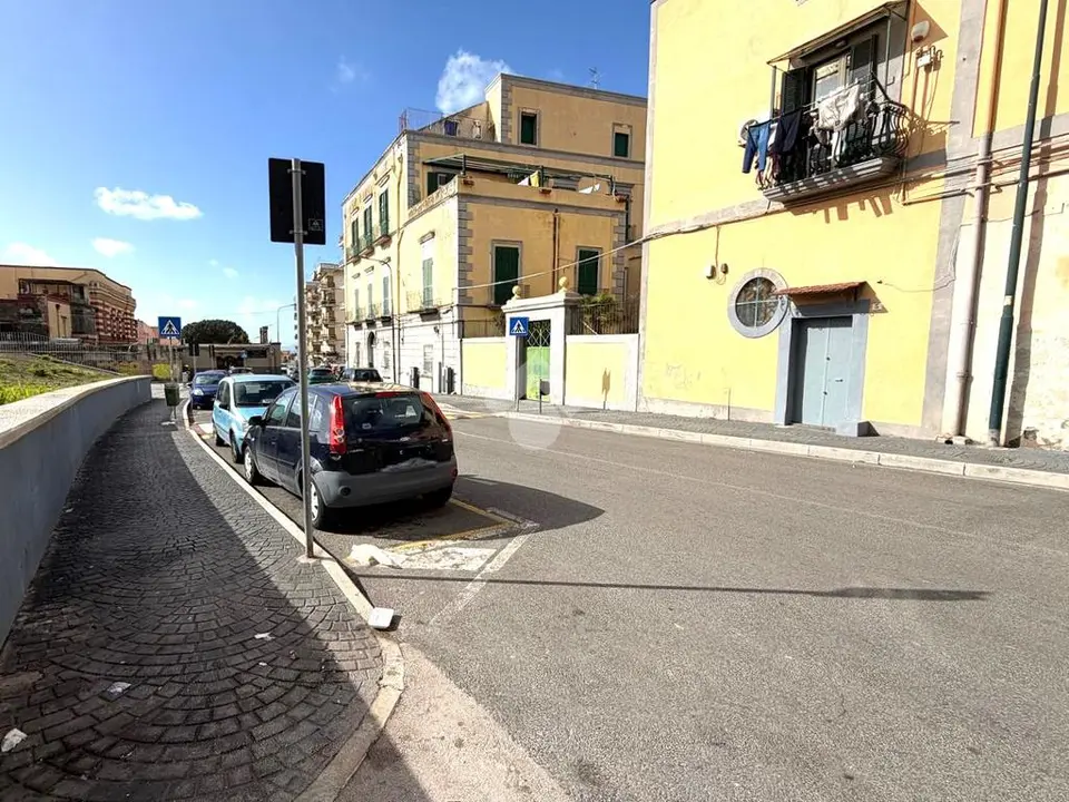 Bilocale in vendita a Portici