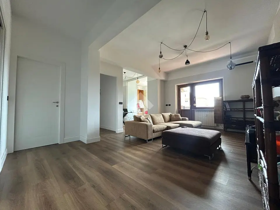 5 locali in vendita a Firenze