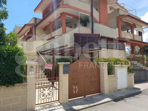 Villa in Via Rimini nc, Marina Di Ginosa (TA)
