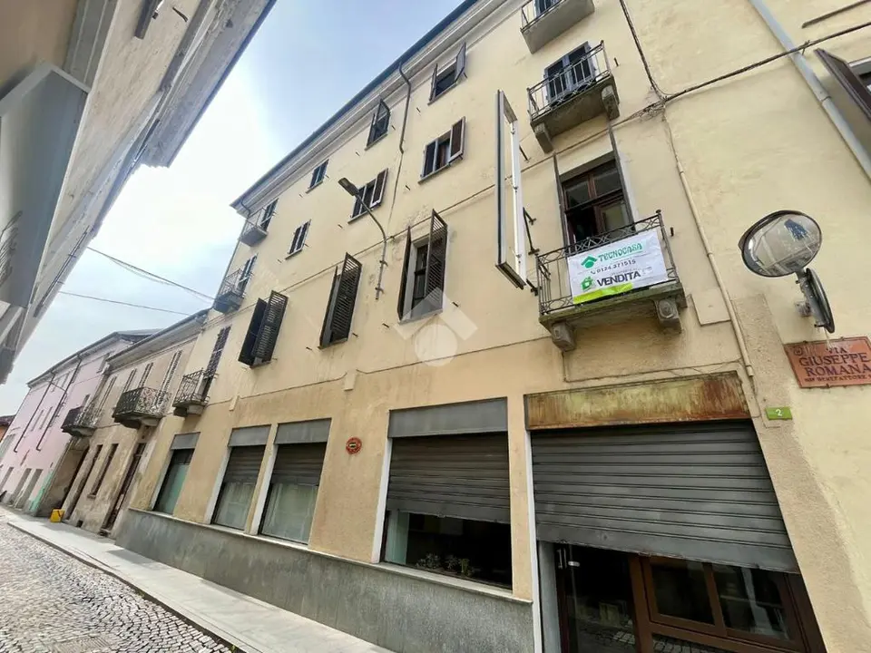 Palazzina in vendita a Castellamonte