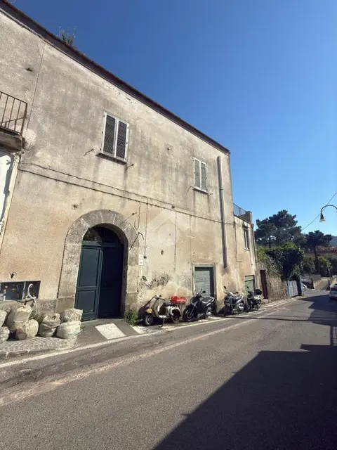 Casa semindipendente in vendita a Piano Di Sorrento