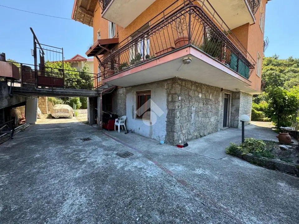 Quadrilocale in vendita a Lovere