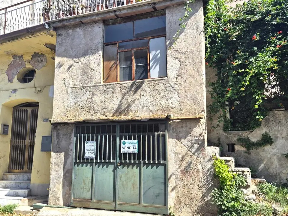 Bilocale in vendita a Montecorvino Pugliano