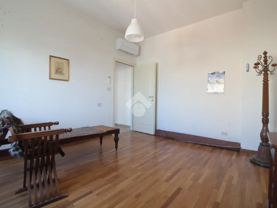 Quadrilocale in vendita a Pescara