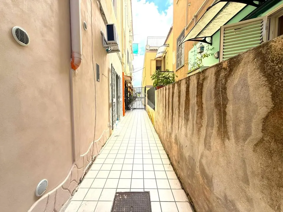 Bilocale in affitto a Bacoli