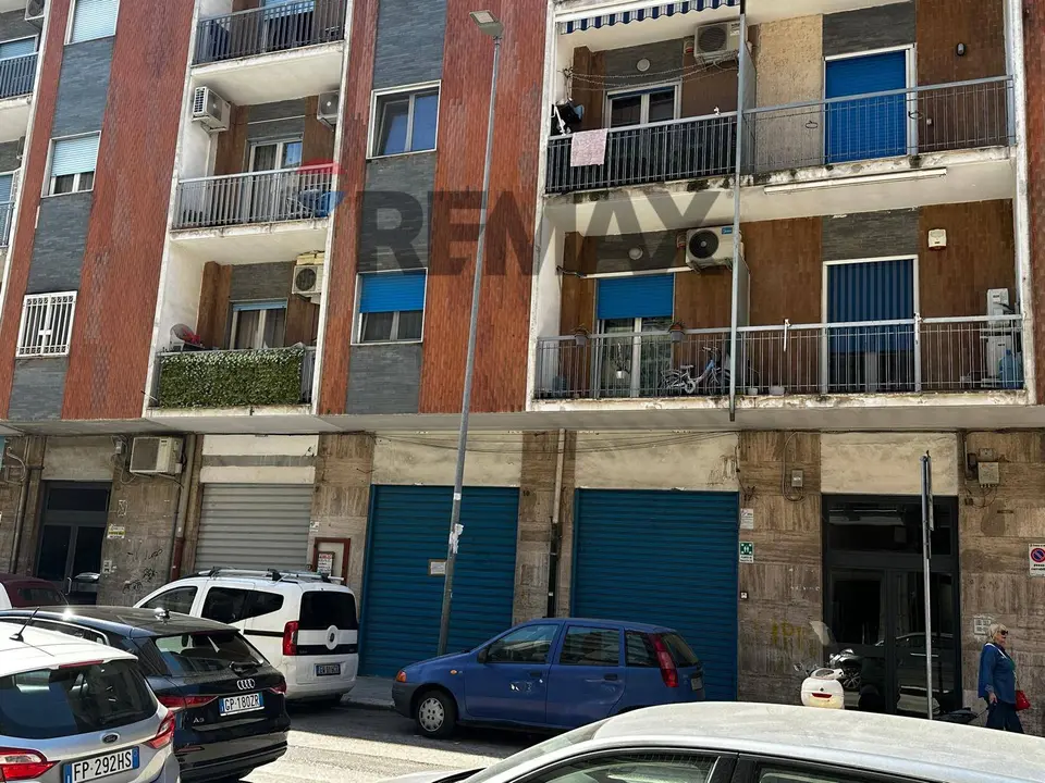 Locale Commerciale in Vendita a Bari