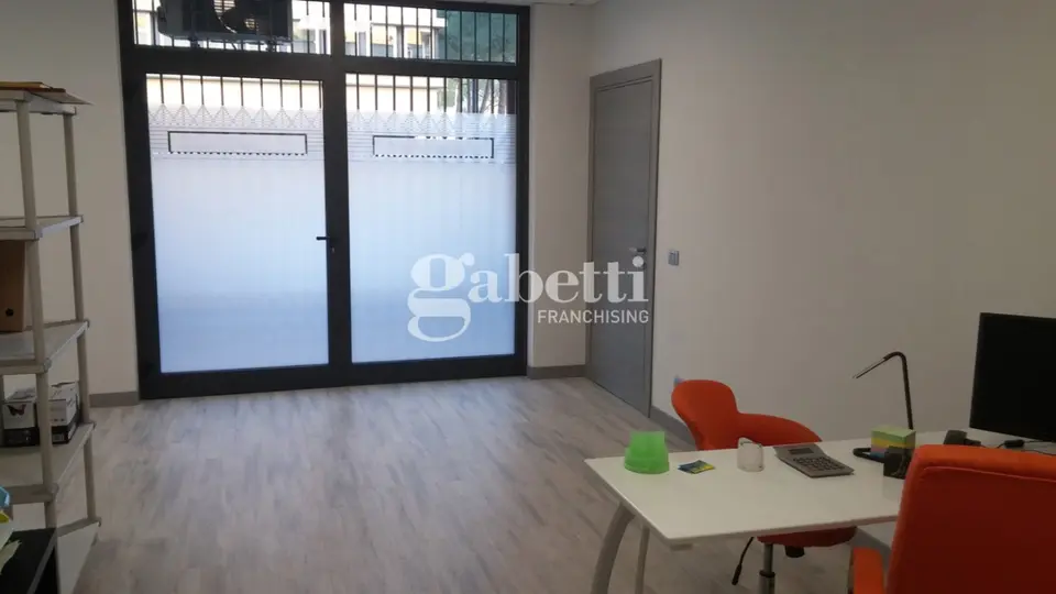 Ufficio in Via Pian Dei Carpini 1, Firenze (FI)