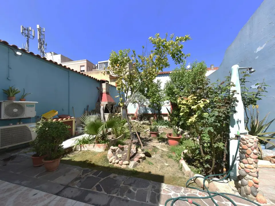 Quadrilocale in vendita a Cagliari
