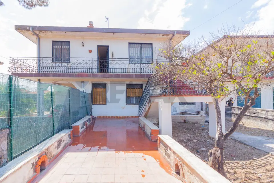 Casa Semindipendente in Vendita a Catania