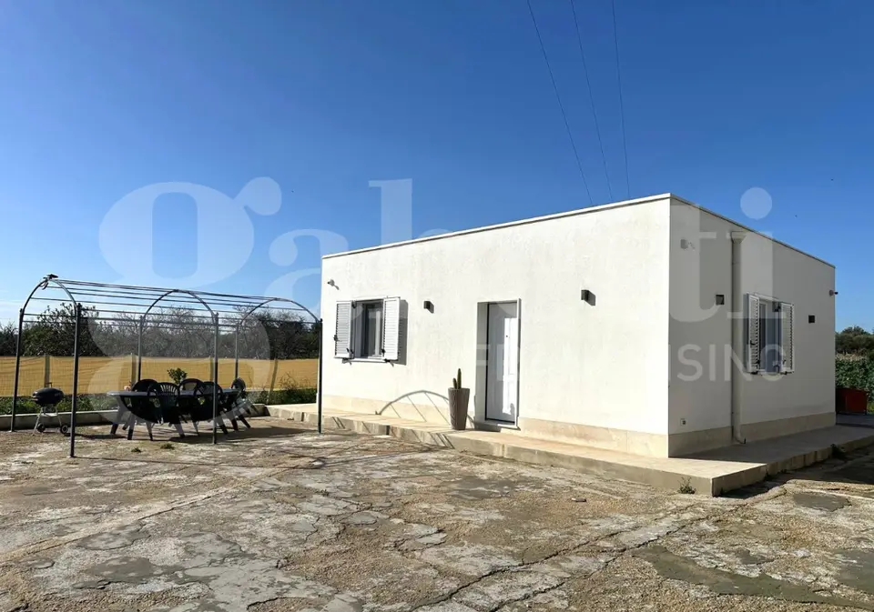 Villa in CONTRADA PUZZI SNC, Avola (SR)