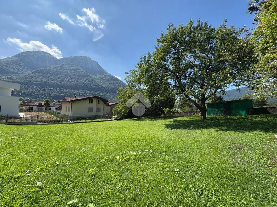Ter. residenziale in vendita a Spinone Al Lago