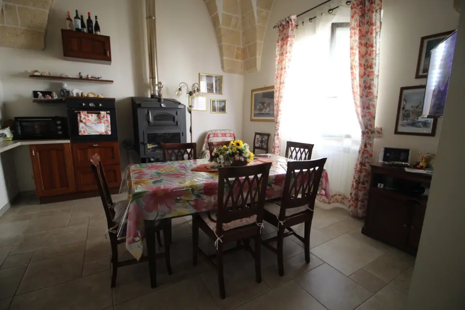 Casa Indipendente in Via Ferdinando I D'Aragona snc, Manduria (TA)
