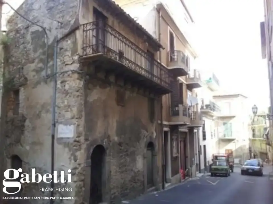 Casa Indipendente in via Torquato Tasso 0, San Piero Patti (ME)