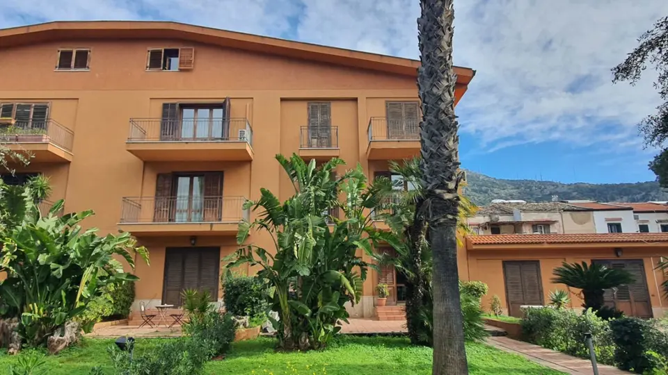 Appartamento in Via dei quartieri, Palermo (PA)