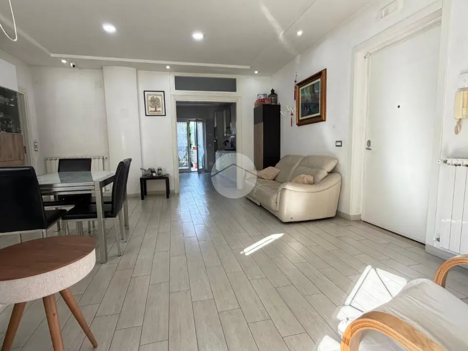 Quadrilocale in affitto a Marano Di Napoli