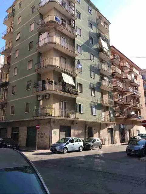 Appartamento in Via Generale Giuseppe Messina 62, Taranto (TA)