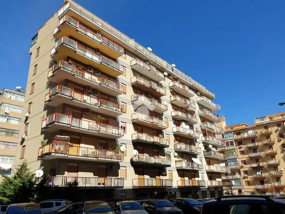 Quadrilocale in vendita a Palermo