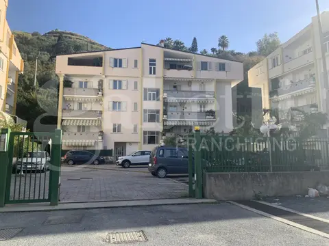 Appartamento in VIA ROBERTO MIRABELLI 55, Amantea (CS)