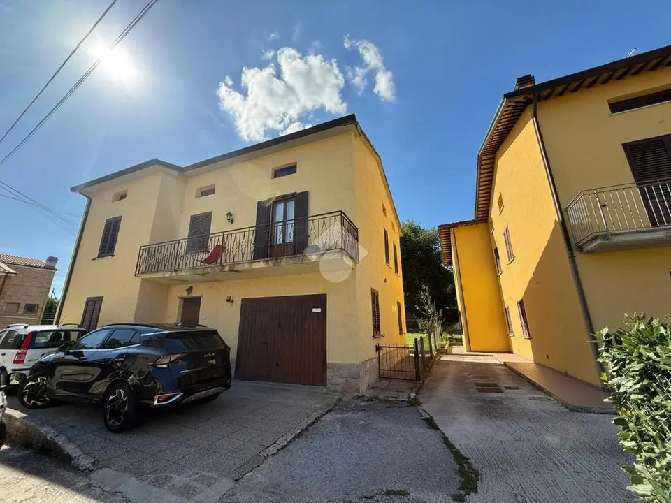 Casa indipendente in vendita a Gubbio