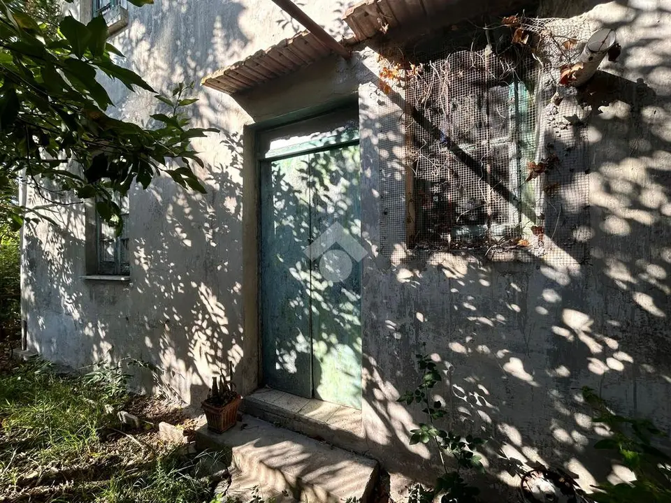 Rustico in vendita a Salerno