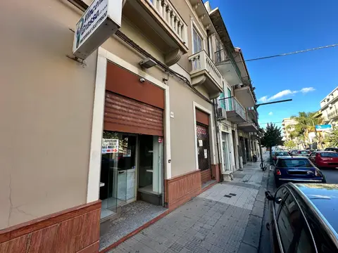 Negozio in VIA OPERAI 123, Barcellona Pozzo di Gotto (ME)