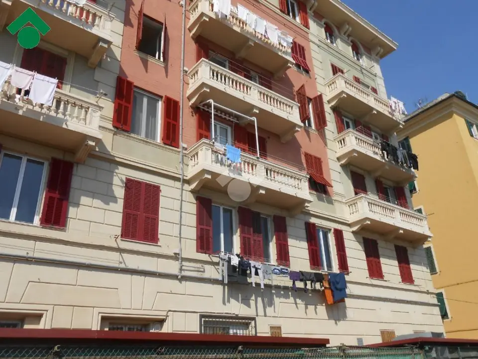 5 locali in vendita a Genova