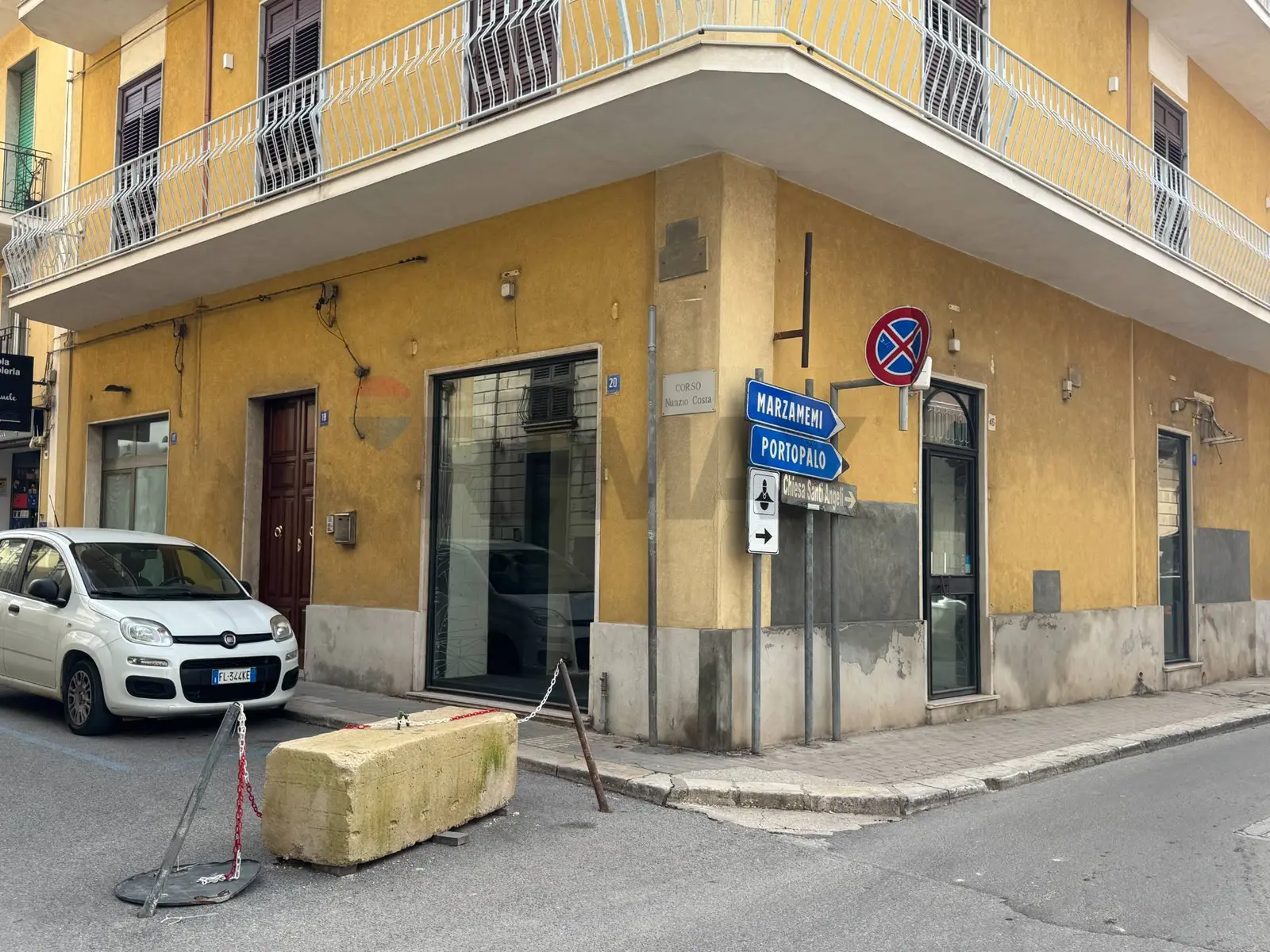 Locale Commerciale in Affitto a Pachino