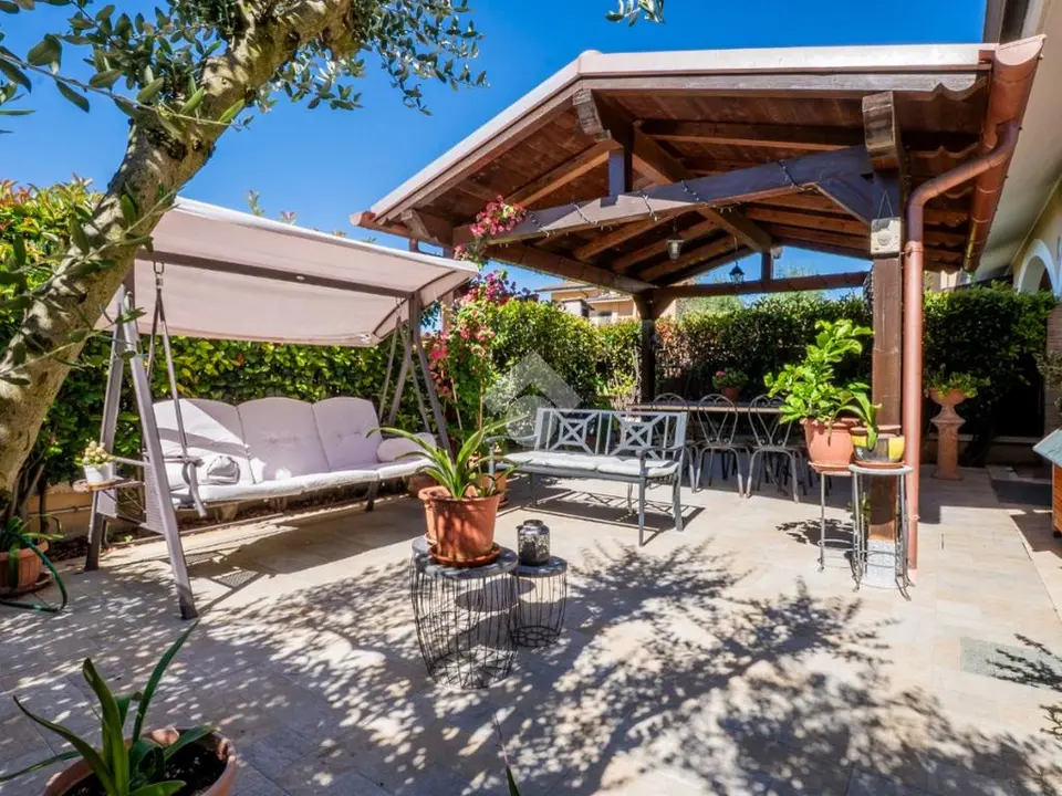 Villa a schiera in vendita a Mentana
